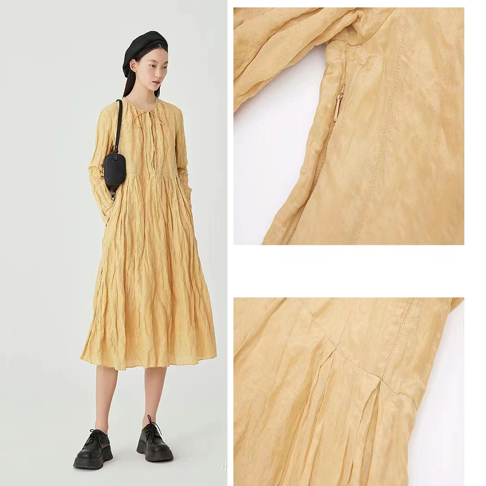 Metallic yarn fabric